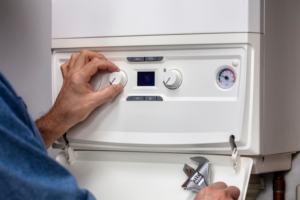 Adjusting a thermostat dial